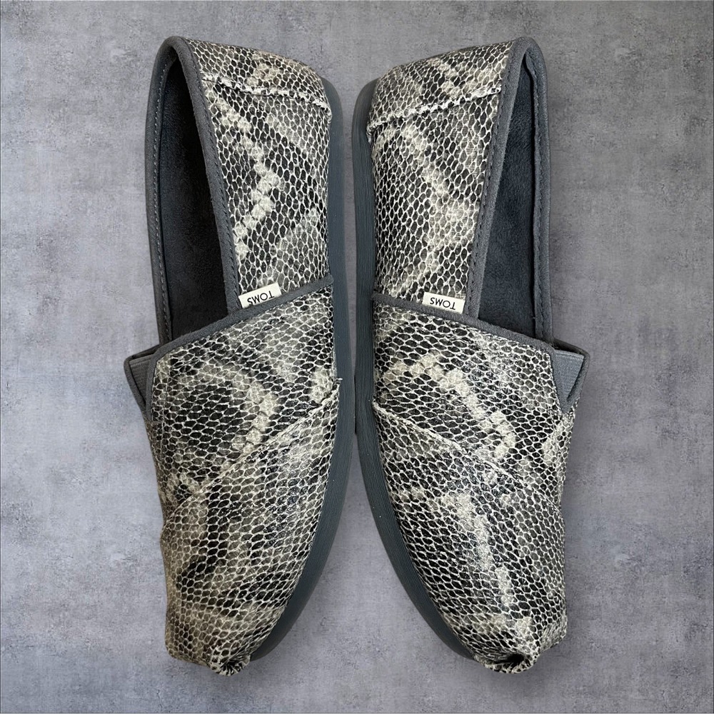 TOMS Alpargata Gray Snakeskin Print Espadrille Loafer Shoes Womens 7 Flats - Picture 5 of 9